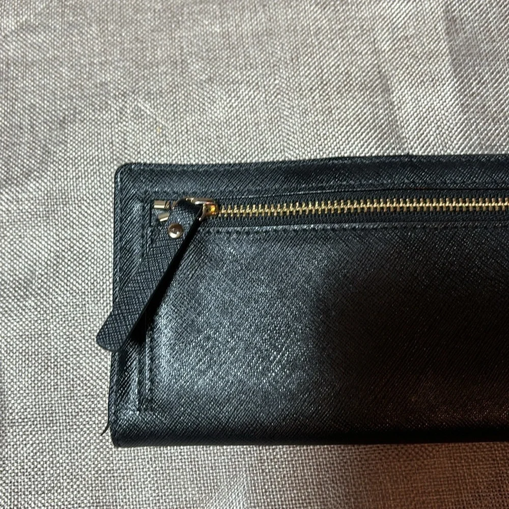 Kate Spade New York Stacy Laurel Way Black logo snap closure Saffiano Leather
